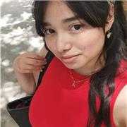 Soy universitaria, puedo ayudar a niños de primaria y Eso. Tengo experiencia al ser tutora de una niña de sexto de primaria, en materias como matemáticas, química y física